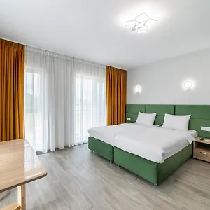 By Citybookings Апарт-отель